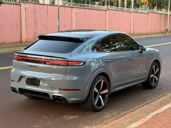 PORSCHE CAYENNE 3.0 V6 S E-HYBRID COUPÉ AWD TIPTRONIC S